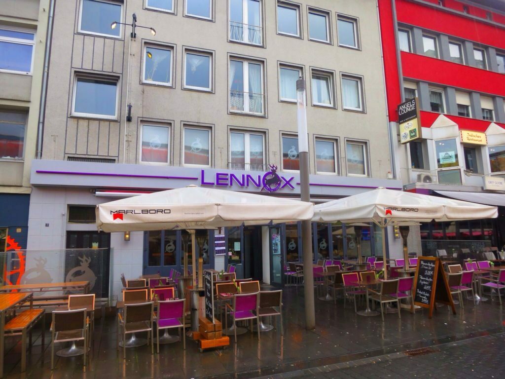 Lennox - gute Burger und Fußball in Bochum